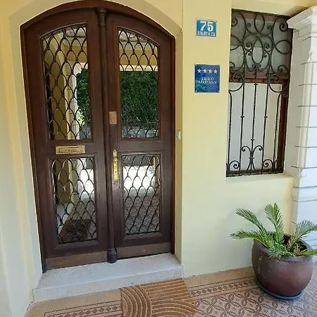 Belsito Apartment *